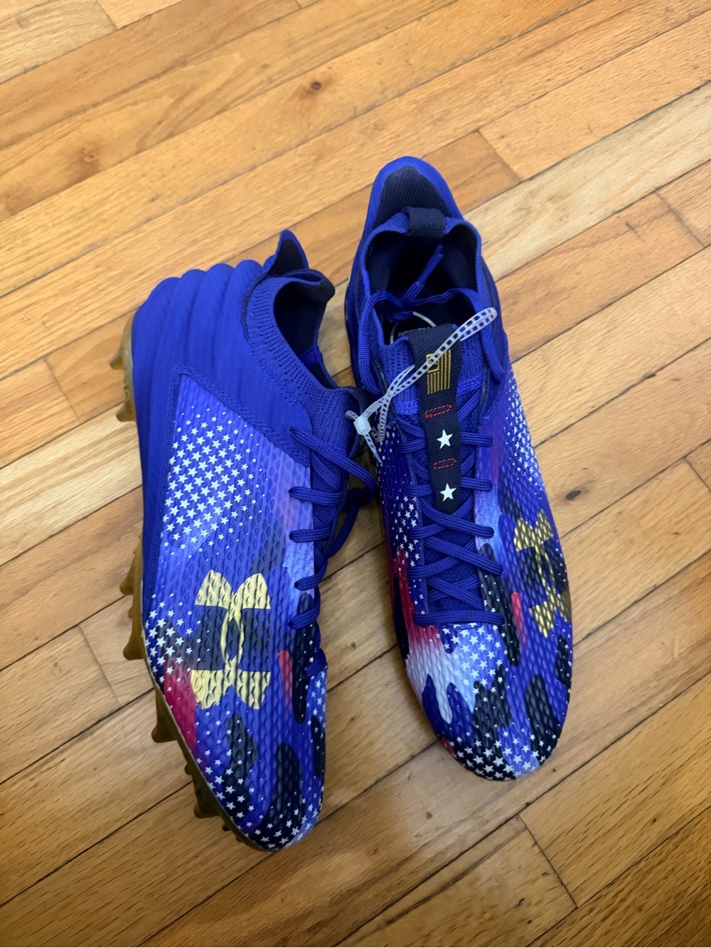Under Armour Purple Men’s Athletic Cleats with Yellow Accents and USA colors